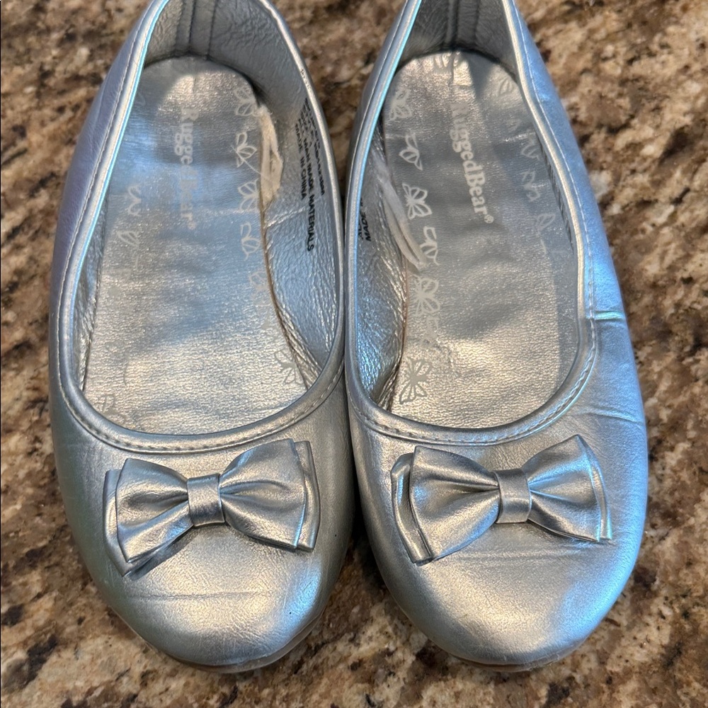 Charming Silver Kids Dress Shoes with Bow